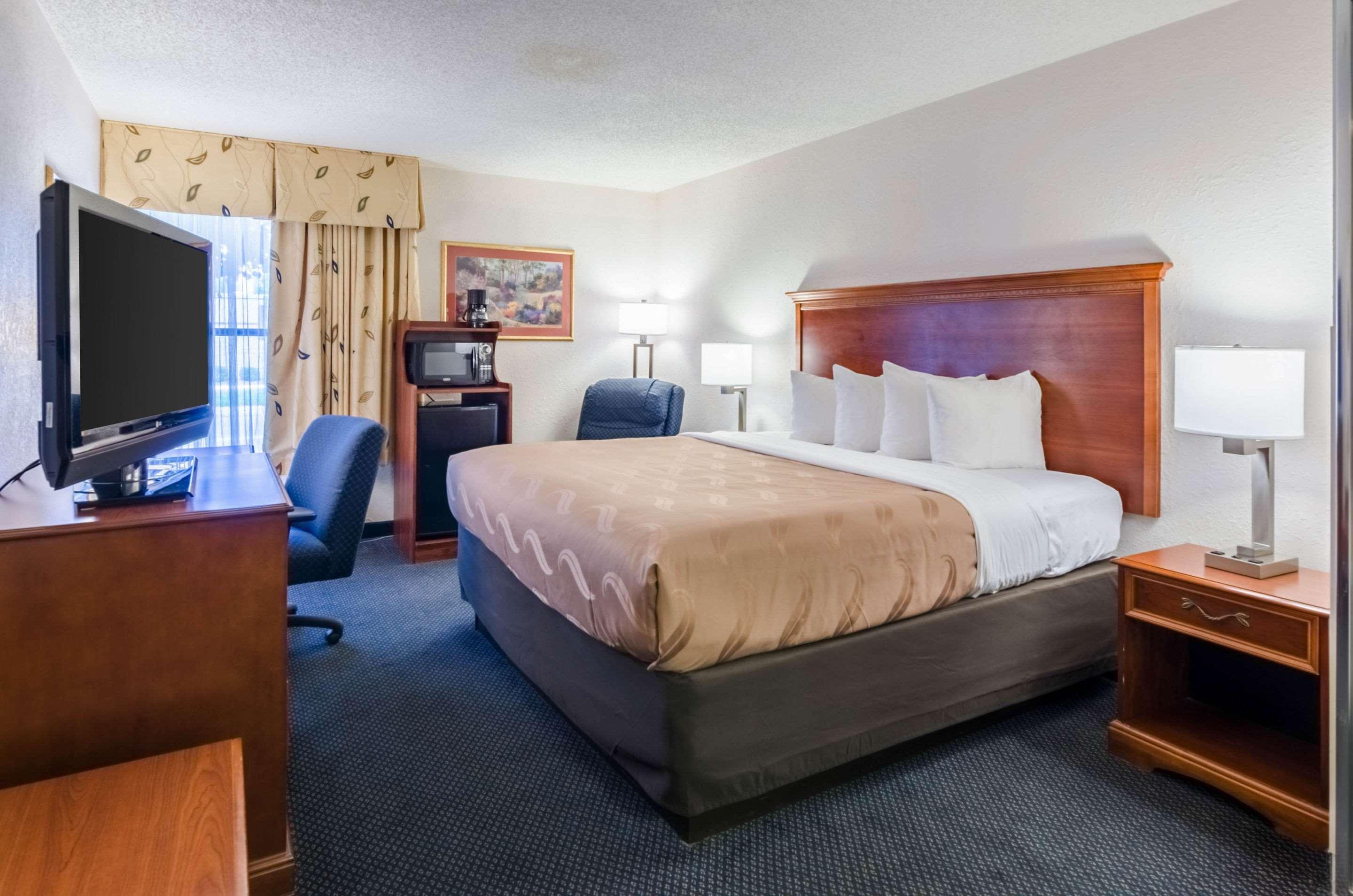 Quality Inn Lynchburg Near University Buitenkant foto