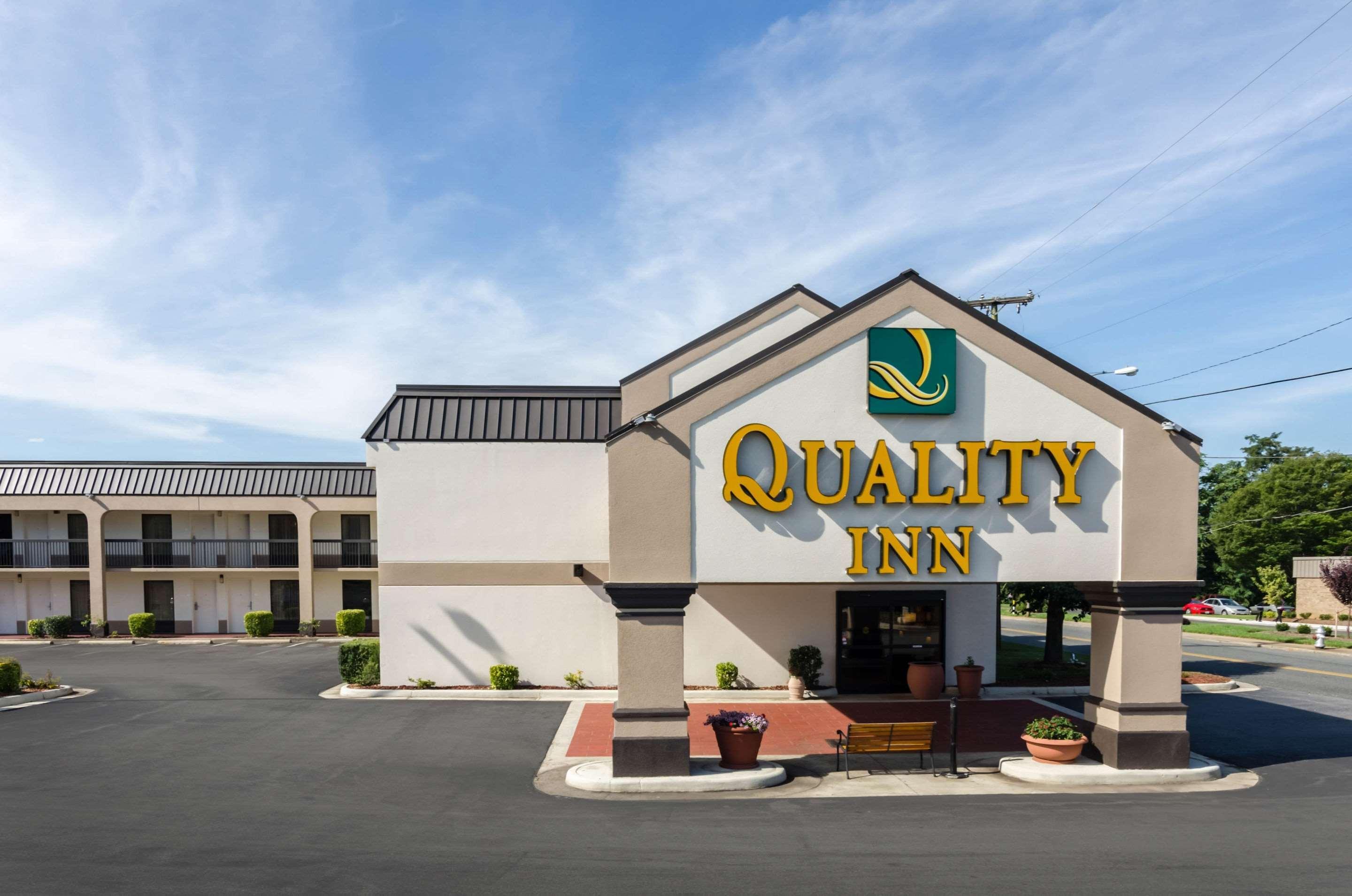 Quality Inn Lynchburg Near University Buitenkant foto
